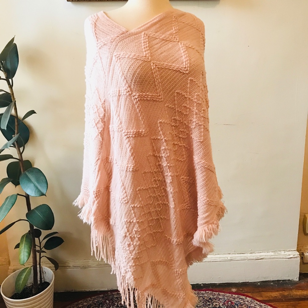 Pale Pink Rose Poncho Shawl NWT